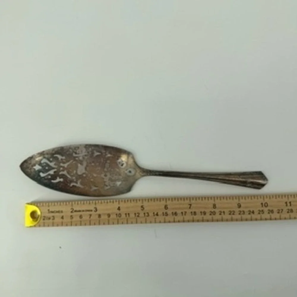 Wm Rogers & Son Malibu Silver Plate 11